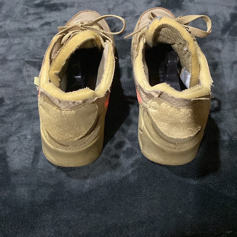 Off White X Air Max 90 View 4
